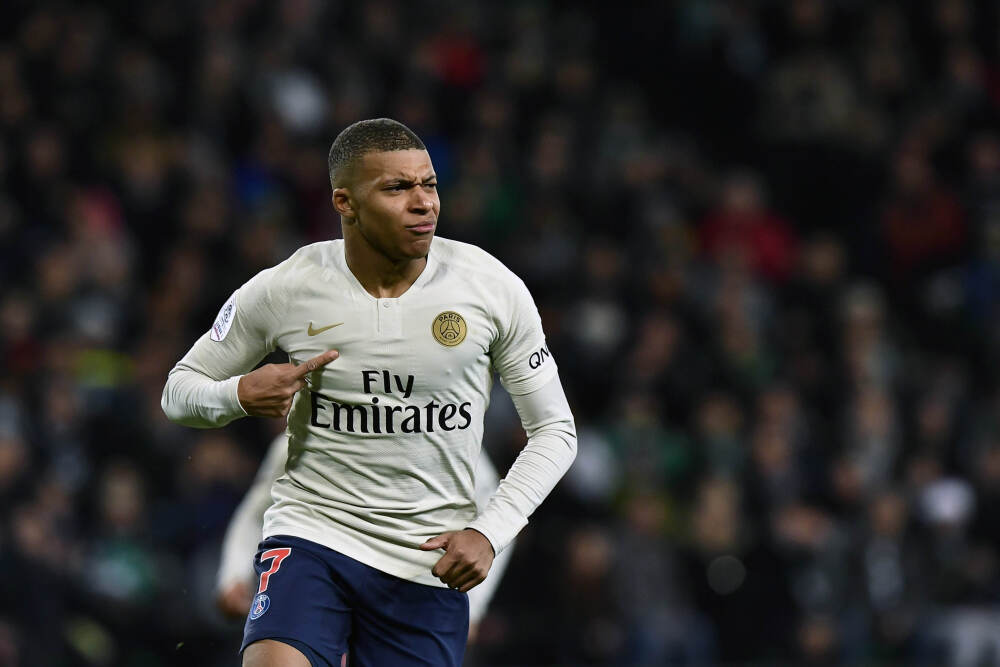 顶替伊萨克！英媒：利物浦考虑租借贡萨洛·拉莫斯 本赛季23场9球